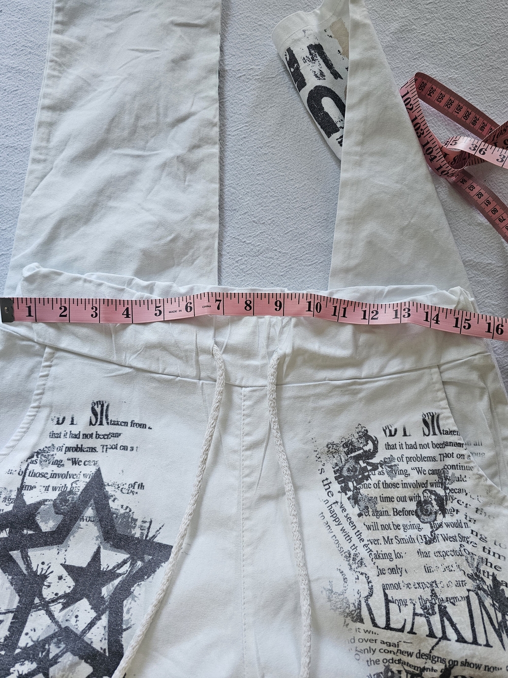 Bella Amore Made in Italy Shooting Star Newspaper Graphic Pants M Grunge Luxury - Picture 3 of 11